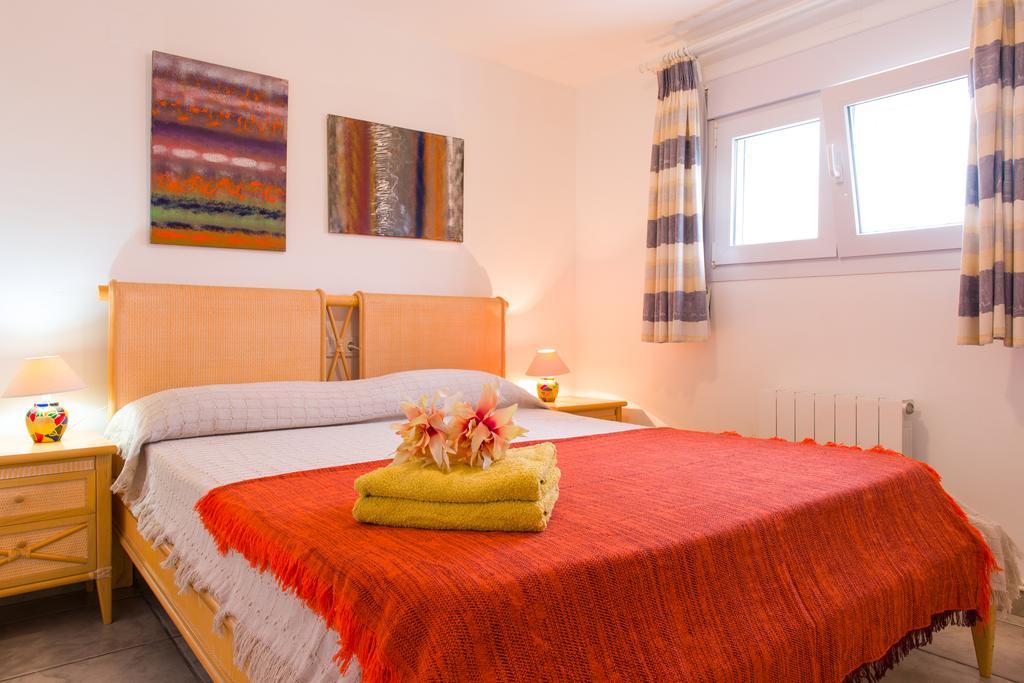 Montgo Villa *